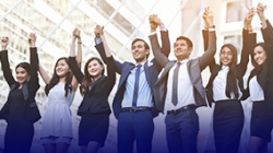 2019跨年夜，致敬奮戰在年結一線的長亮人