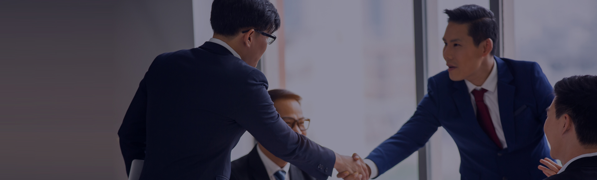 我們胸懷鴻鵠之志
希望以開放融合的心態(tài)，和你一起預(yù)見未來！